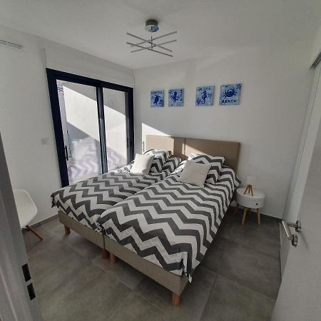 T3 Neuf Avec Terrasse Face A La Mer Bandol Kültér fotó