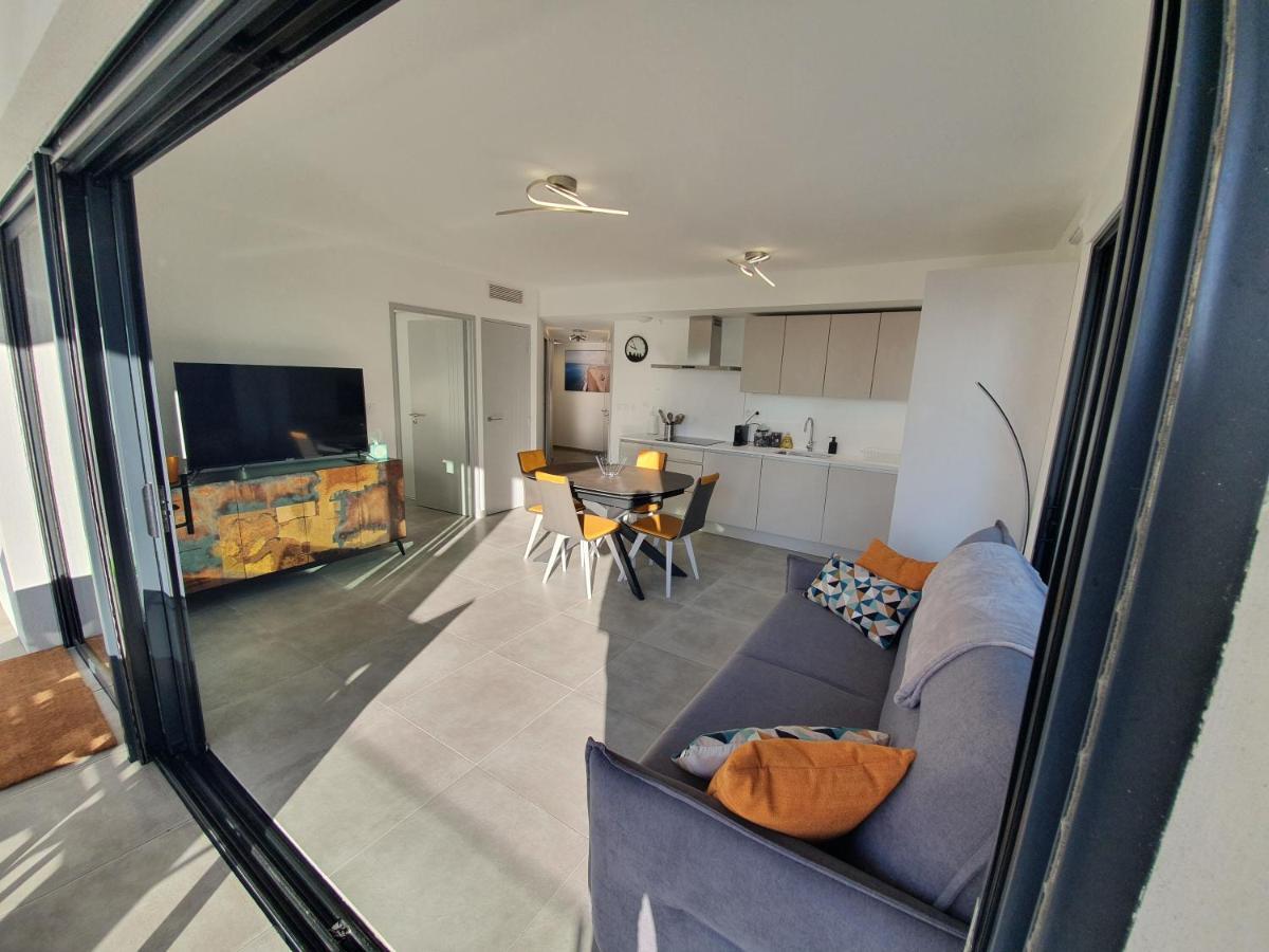 T3 Neuf Avec Terrasse Face A La Mer Bandol Kültér fotó